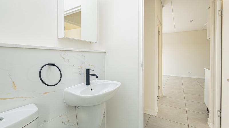 To Let 2 Bedroom Property for Rent in Sandown Western Cape